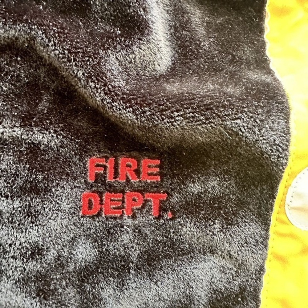 Kids Firefighter Halloween Costume‎ size 7-8 - Picture 8 of 10